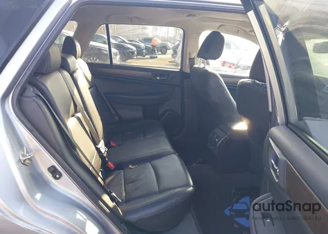 2015 Subaru Outback 2.5I Limited z USA, uszkodzony, nr VIN 4S4BSANC3F3310366